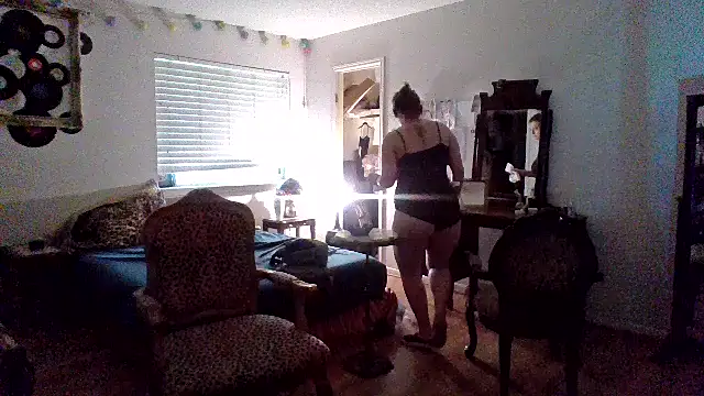 sophiarica online show from June 2026 05:25:02 PM