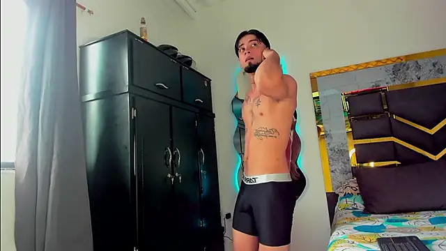 MattDevon online show from November 2025 07:29:01 PM