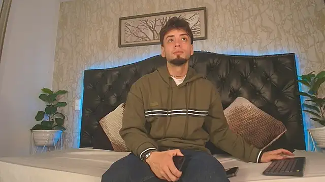 MattDevon online show from February 2026 04:24:01 AM