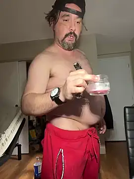 Snapshot of Tipute1987 chatting on December 2024 12:27:02 PM Tipute1987 online show from December 2024 12:27:02 PM