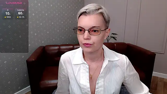 Cutie Erikaa1 online show from March 2026 02:21:01 AM