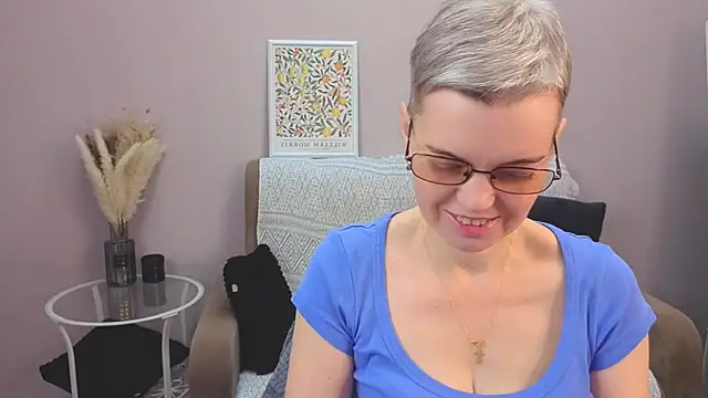 Cutie Erikaa1 online show from November 2025 02:23:02 AM