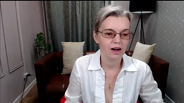 Cutie Erikaa1 online show from October 2025 02:21:01 AM