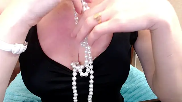 Cutie Erikaa1 online show from February 2025 08:44:02 AM