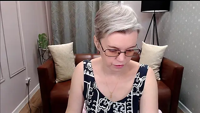 Cutie Erikaa1 online show from October 2025 02:10:01 AM