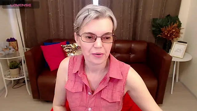 Cutie Erikaa1 online show from March 2025 08:42:01 AM