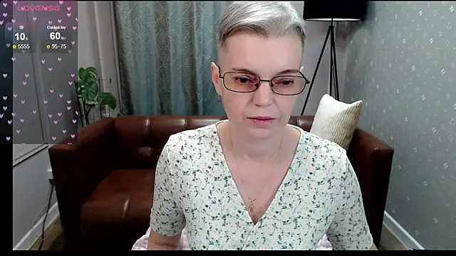 Cutie Erikaa1 online show from November 2025 09:46:02 AM