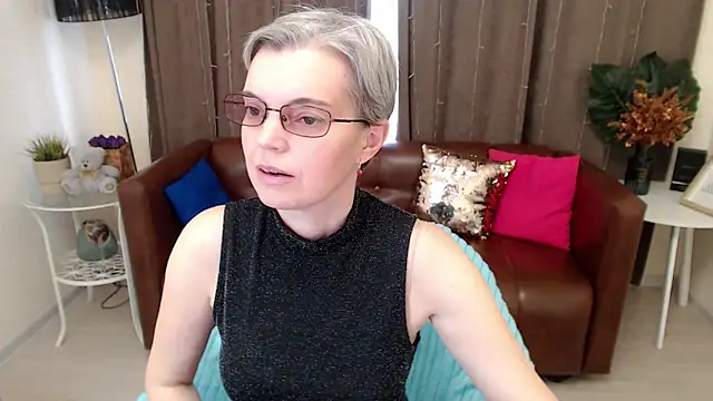 Cutie Erikaa1 online show from February 2025 05:57:01 AM