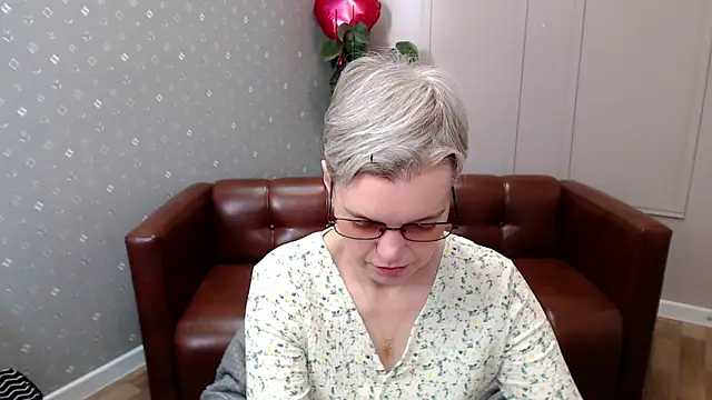 Cutie Erikaa1 online show from April 2026 02:29:01 AM