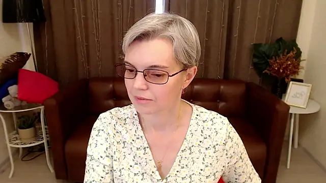 Cutie Erikaa1 online show from March 2025 08:42:02 AM