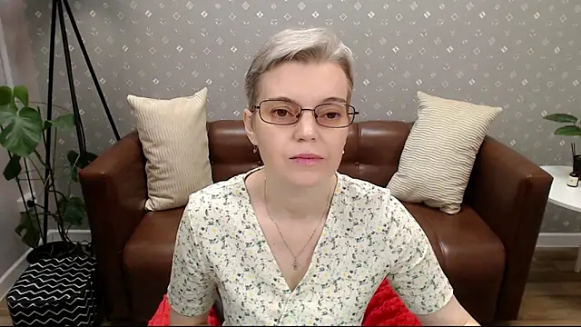 Cutie Erikaa1 online show from September 2025 02:17:02 AM