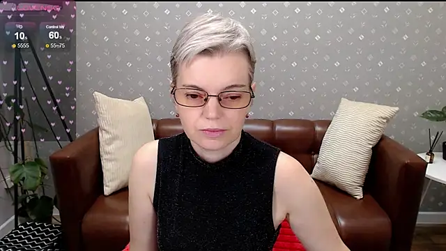 Cutie Erikaa1 online show from October 2025 02:10:01 AM