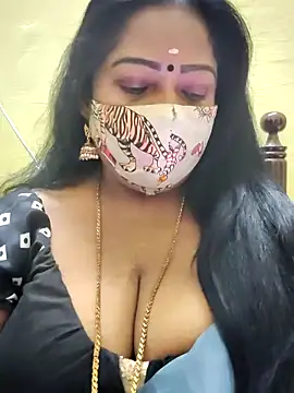 maniisha online show from October 2025 07:04:01 PM