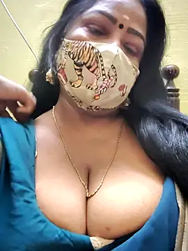 maniisha online show from October 2025 07:47:02 PM