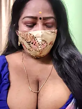 maniisha online show from October 2025 07:49:02 PM