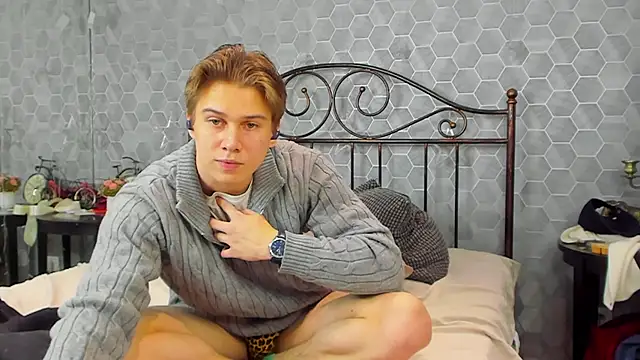 Marcus Swampov online show from January 2025 03:44:01 PM