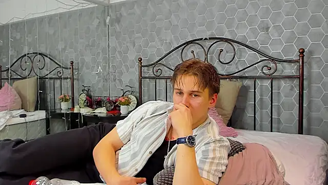 Marcus Swampov online show from December 2024 08:11:02 AM