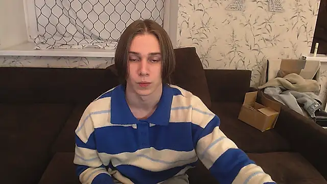 Marcus Swampov online show from November 2025 03:15:02 PM