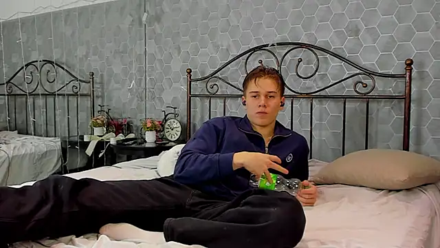 Marcus Swampov online show from December 2024 09:28:01 PM