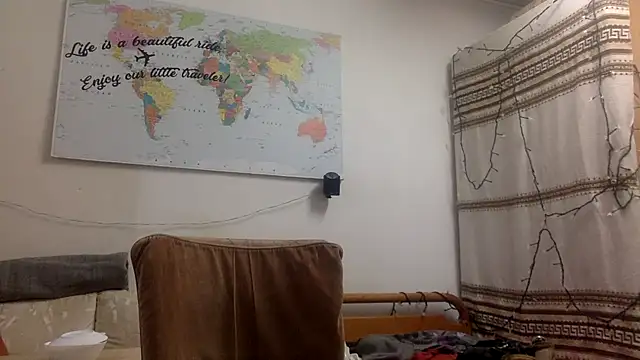 TowaFreespirit online show from December 2024 03:48:01 PM