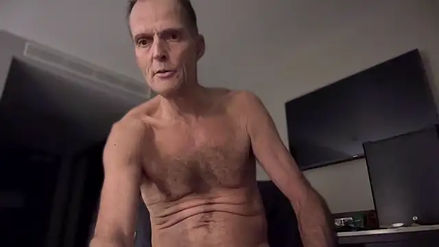 TowaFreespirit online show from January 2025 10:37:02 PM