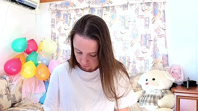 Snapshot of Miss_Milka chatting on January 2026 10:41:02 AM Miss Milka online show from January 2026 10:41:02 AM