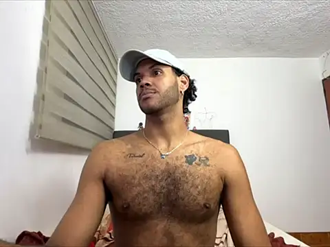 Snapshot of Lebronbig chatting on May 2026 03:54:01 AM Lebronbig online show from May 2026 03:54:01 AM
