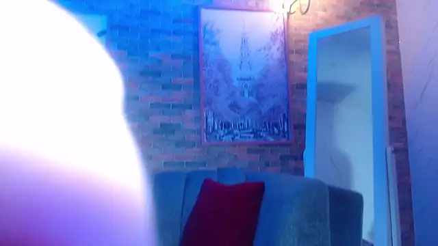 Kitty fox b online show from February 2025 12:51:02 PM