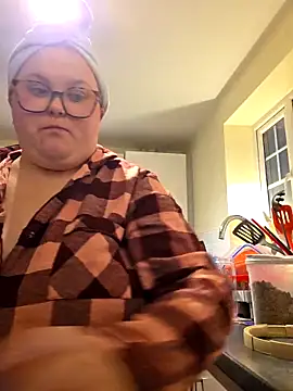 Tallulah-mae-xoxox online show from November 2025 05:07:02 PM