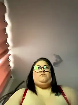 Snapshot of Tallulah-mae-xoxox chatting on January 2026 11:24:02 AM Tallulah-mae-xoxox online show from January 2026 11:24:02 AM