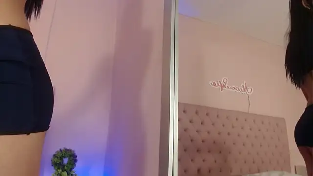 alice sofia online show from November 2025 01:33:02 PM