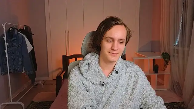 Snapshot of nikompell chatting on March 2025 04:56:02 AM nikompell online show from March 2025 04:56:02 AM