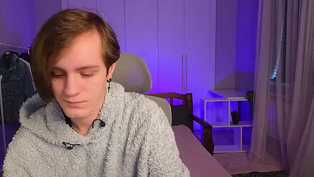 Snapshot of nikompell chatting on February 2025 05:37:01 AM nikompell online show from February 2025 05:37:01 AM