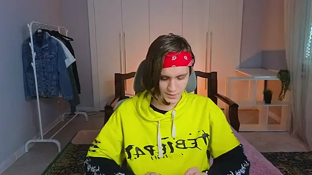 Snapshot of nikompell chatting on March 2025 02:27:01 AM nikompell online show from March 2025 02:27:01 AM