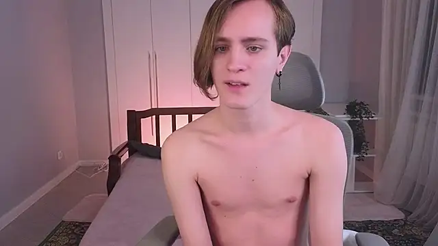 Snapshot of nikompell chatting on January 2025 03:05:02 AM nikompell online show from January 2025 03:05:02 AM