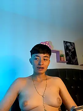 nico 18x online show from November 2025 06:34:02 PM