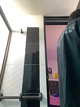 nico 18x online show from November 2025 06:44:02 PM