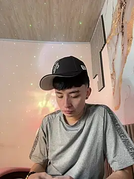 nico 18x online show from February 2026 07:41:02 PM