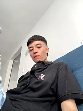 nico 18x online show from October 2025 07:48:01 PM