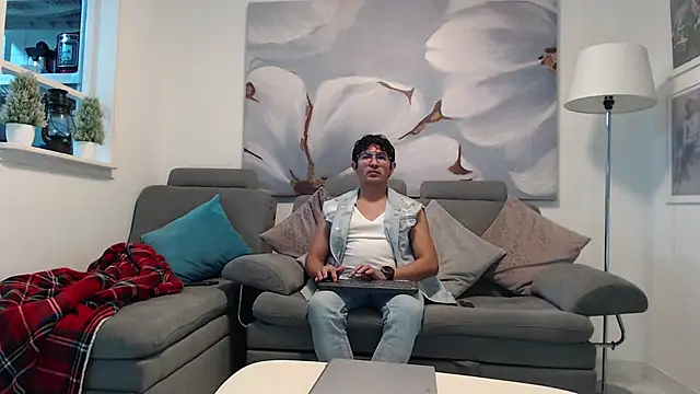 lexxandbusterr online show from September 2025 11:00:01 PM
