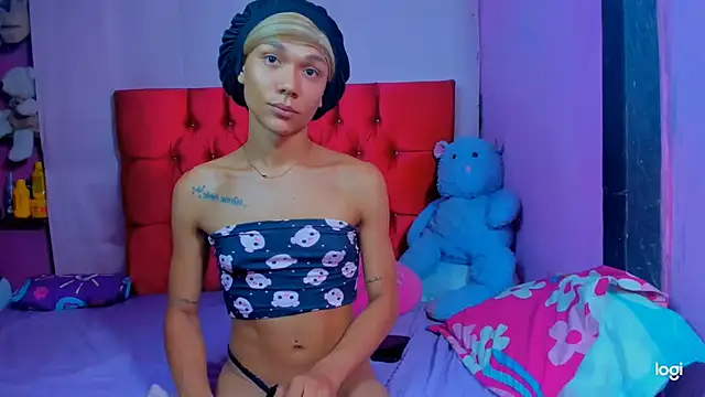 StassieBell online show from February 2026 05:51:02 AM