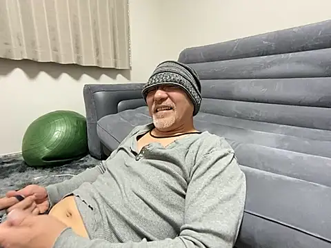 Grandpa29hijii online show from March 2025 01:01:02 PM