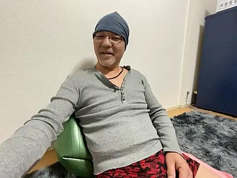 Grandpa29hijii online show from February 2025 01:51:02 PM