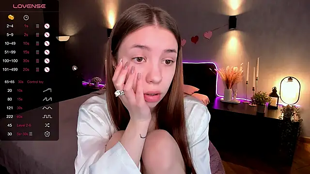 MilliBrown  online show from November 2025 08:24:01 AM