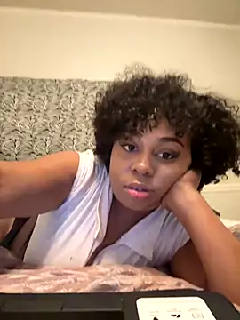 camiliaskye online show from October 2025 03:29:02 AM