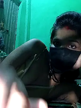 Snapshot of Hoty_girl_143 chatting on October 2025 04:48:02 PM Hoty girl 143 online show from October 2025 04:48:02 PM