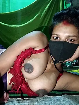 Hoty girl 143 online show from March 2026 12:45:01 AM