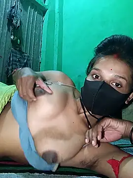 Snapshot of Hoty_girl_143 chatting on December 2025 04:17:01 PM Hoty girl 143 online show from December 2025 04:17:01 PM