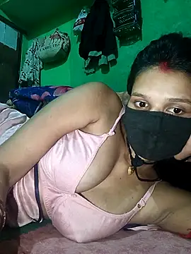 Hoty girl 143 online show from March 2026 12:51:02 PM