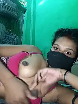 Snapshot of Hoty_girl_143 chatting on November 2025 04:38:02 AM Hoty girl 143 online show from November 2025 04:38:02 AM